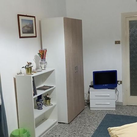 Casa San Biagio 1964 Spaccanapoli Apartment Luaran gambar