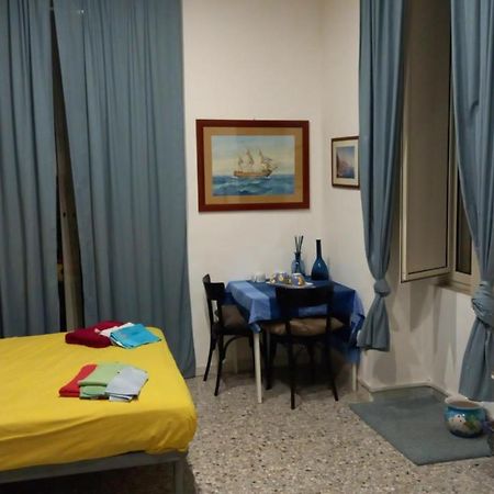 Casa San Biagio 1964 Spaccanapoli Apartment Luaran gambar