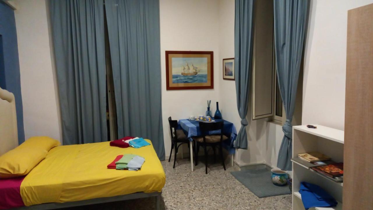 Casa San Biagio 1964 Spaccanapoli Apartment Luaran gambar
